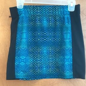 Snake print bodycon skirt